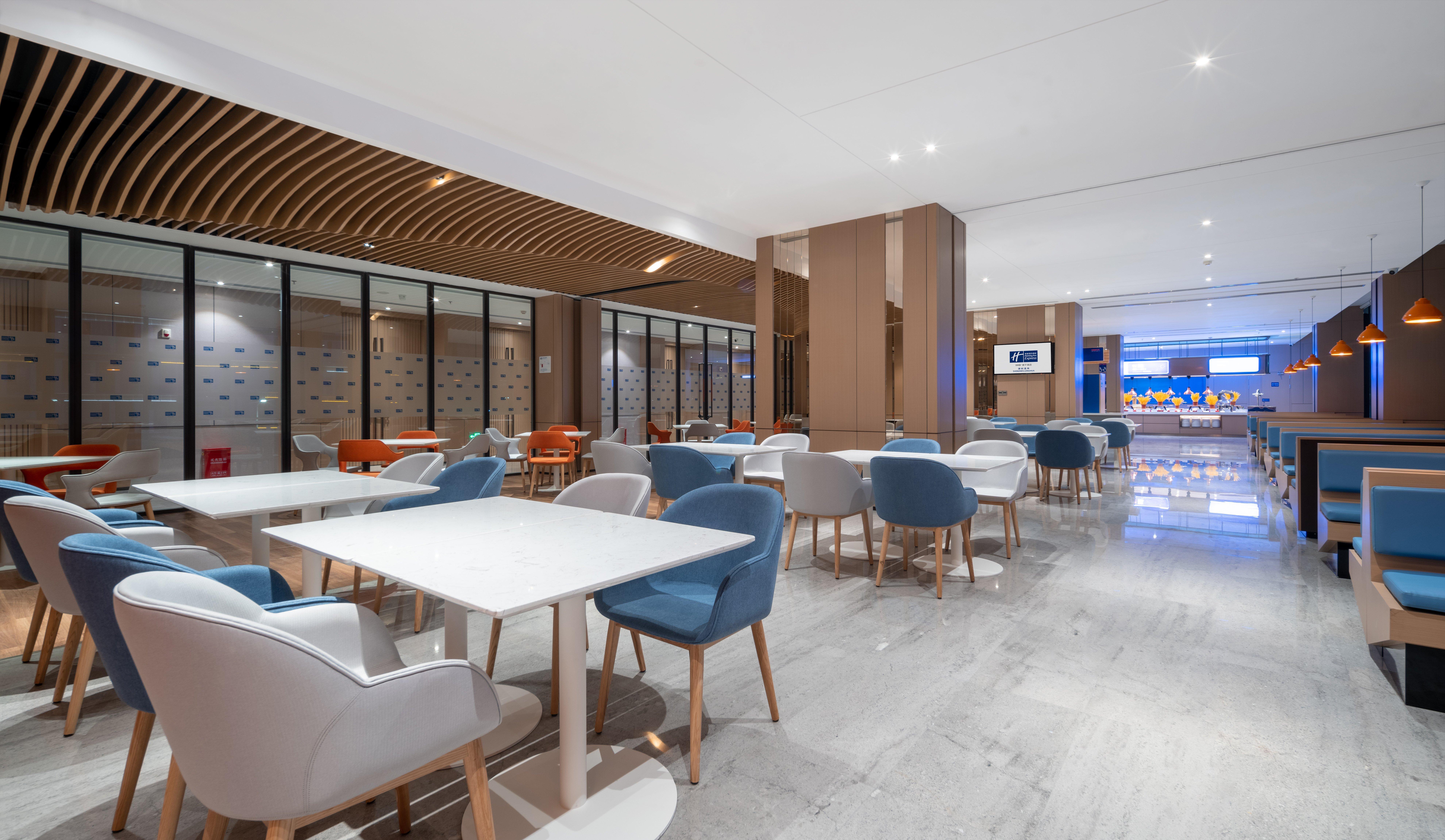 Holiday Inn Express Shenzhen Longhua By Ihg Экстерьер фото