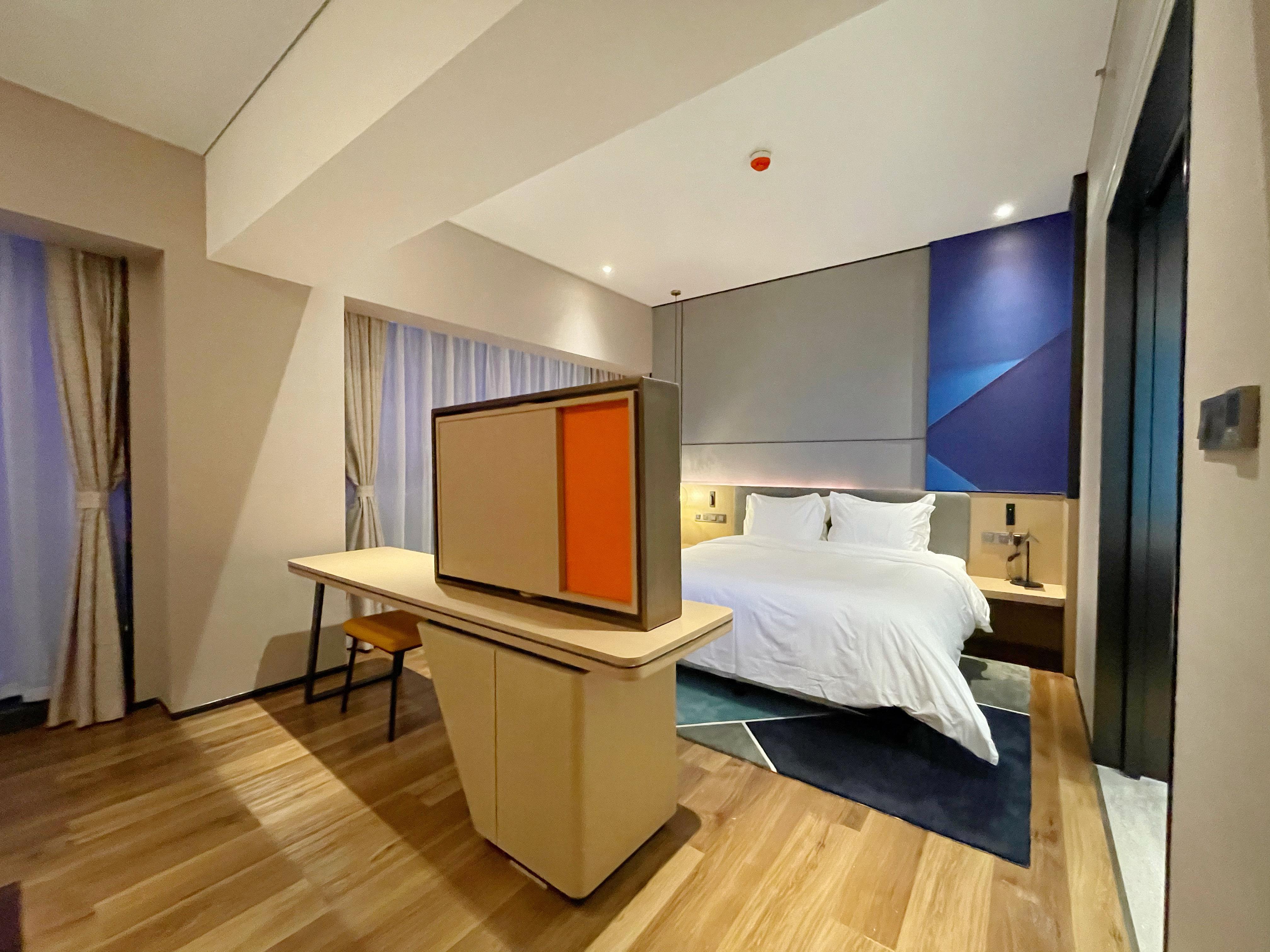 Holiday Inn Express Shenzhen Longhua By Ihg Экстерьер фото