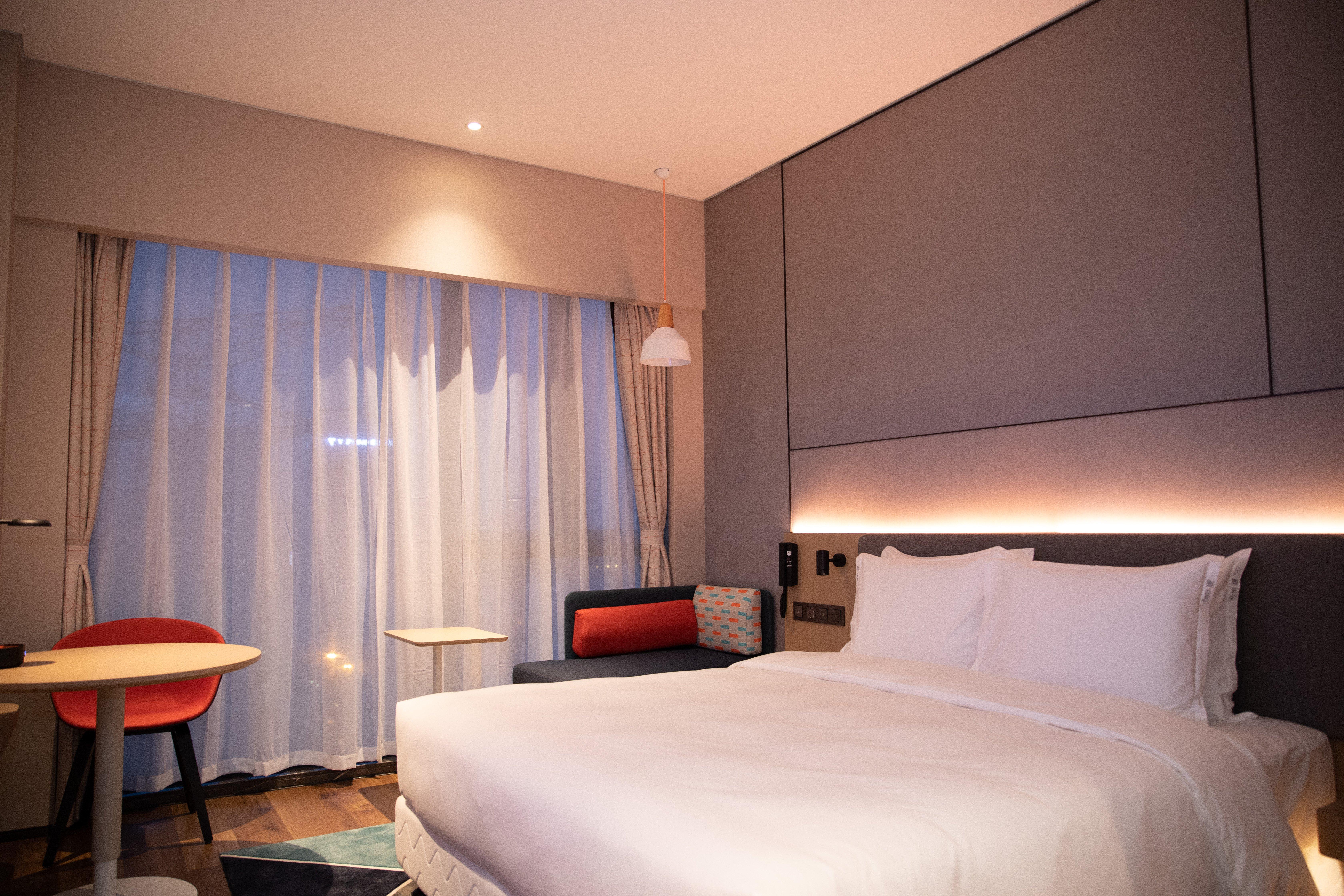 Holiday Inn Express Shenzhen Longhua By Ihg Экстерьер фото